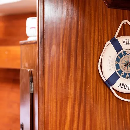 Hotel na wodzie Donde El Vecino Mas Cercano Es El Oceano